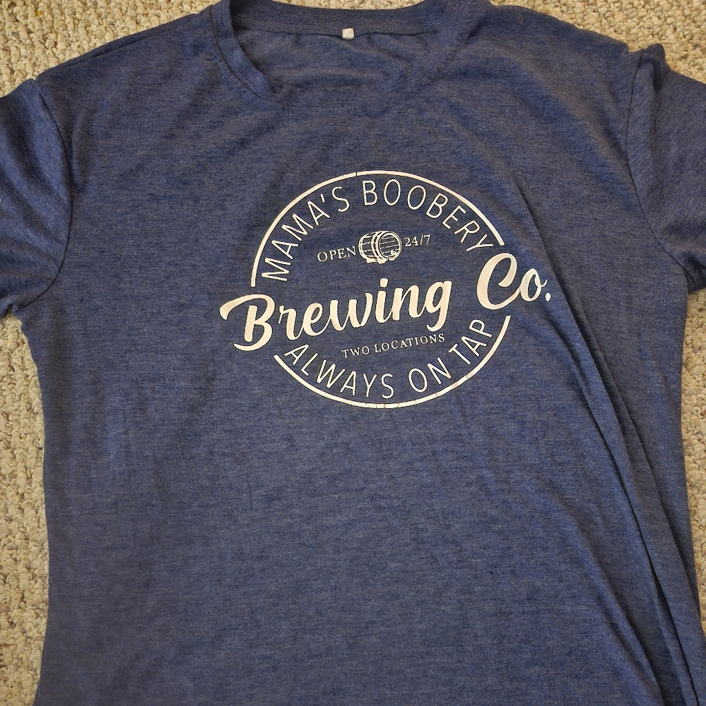 Moms boobery XL Blue Tshirt